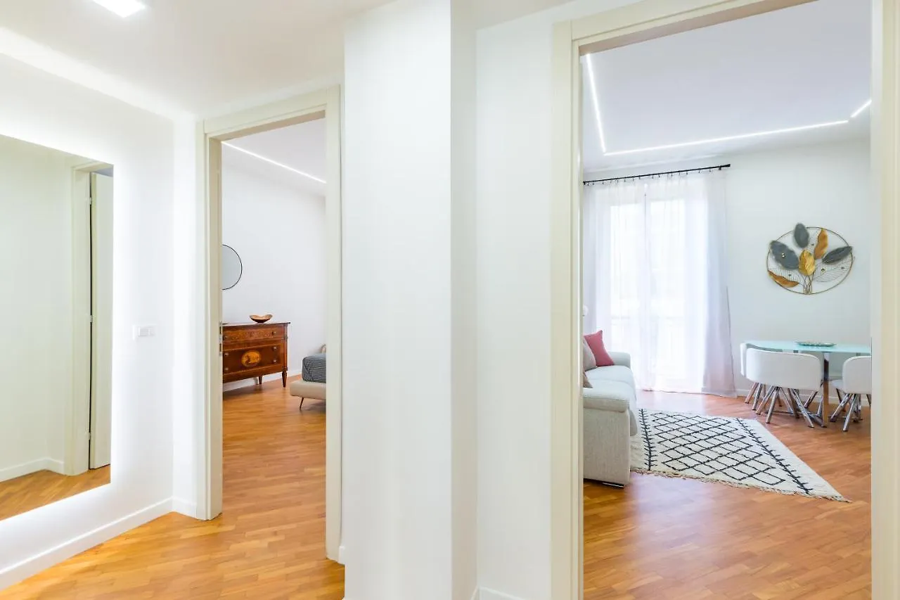 Apartment Stanzione Classy Flat At Vomero Central By Napoliapartments