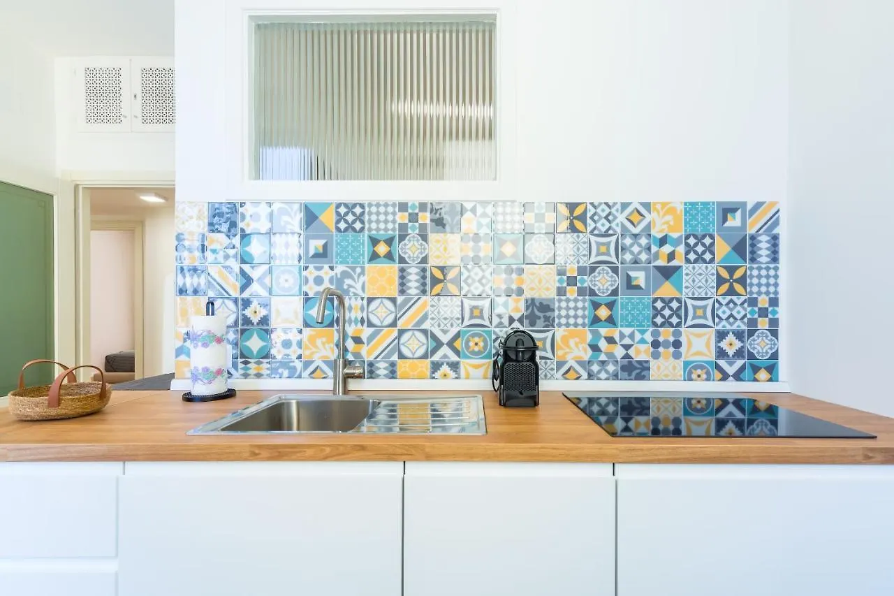 Stanzione Classy Flat At Vomero Central By Napoliapartments Apartment
