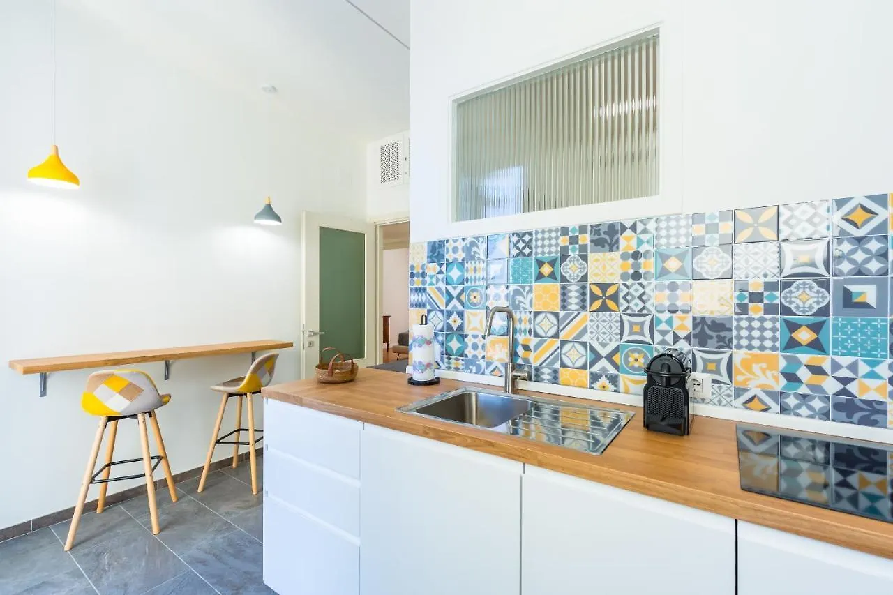 Apartment Stanzione Classy Flat At Vomero Central By Napoliapartments